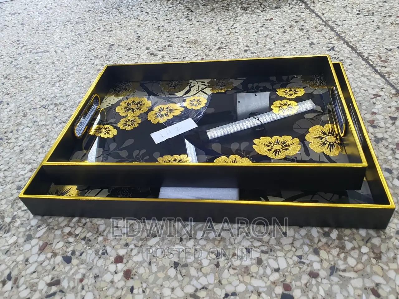 2 Piece Tray Set