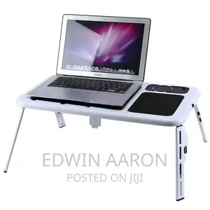 Laptop E-Table