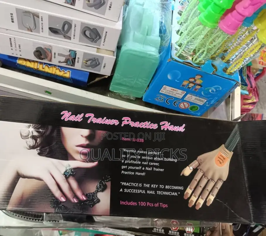Portable Nail Trainer Hand