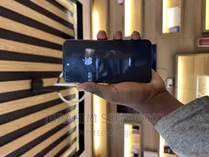 Apple iPhone 8 Plus 64 GB Black
