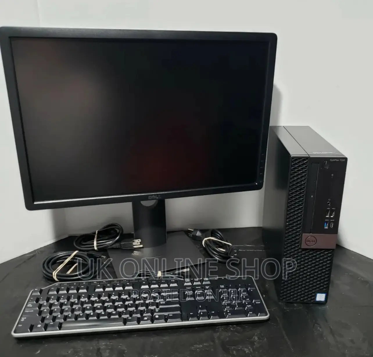 Desktop Computer Dell OptiPlex 7060 4GB Intel Core I5 HDD 500GB