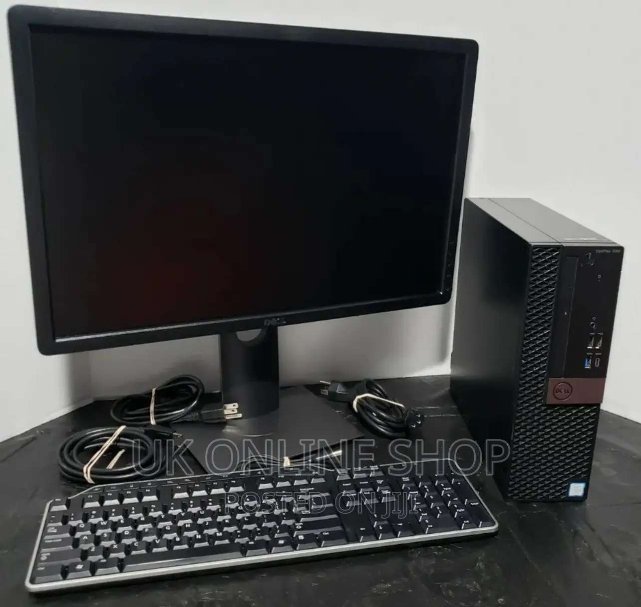 Desktop Computer Dell OptiPlex 7060 4GB Intel Core I5 HDD 500GB