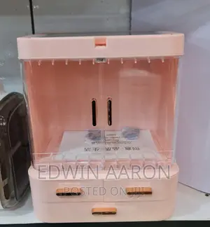 Make-Up Organizer With Mirror