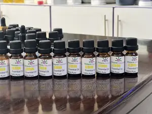 : Lemon Essential Oil