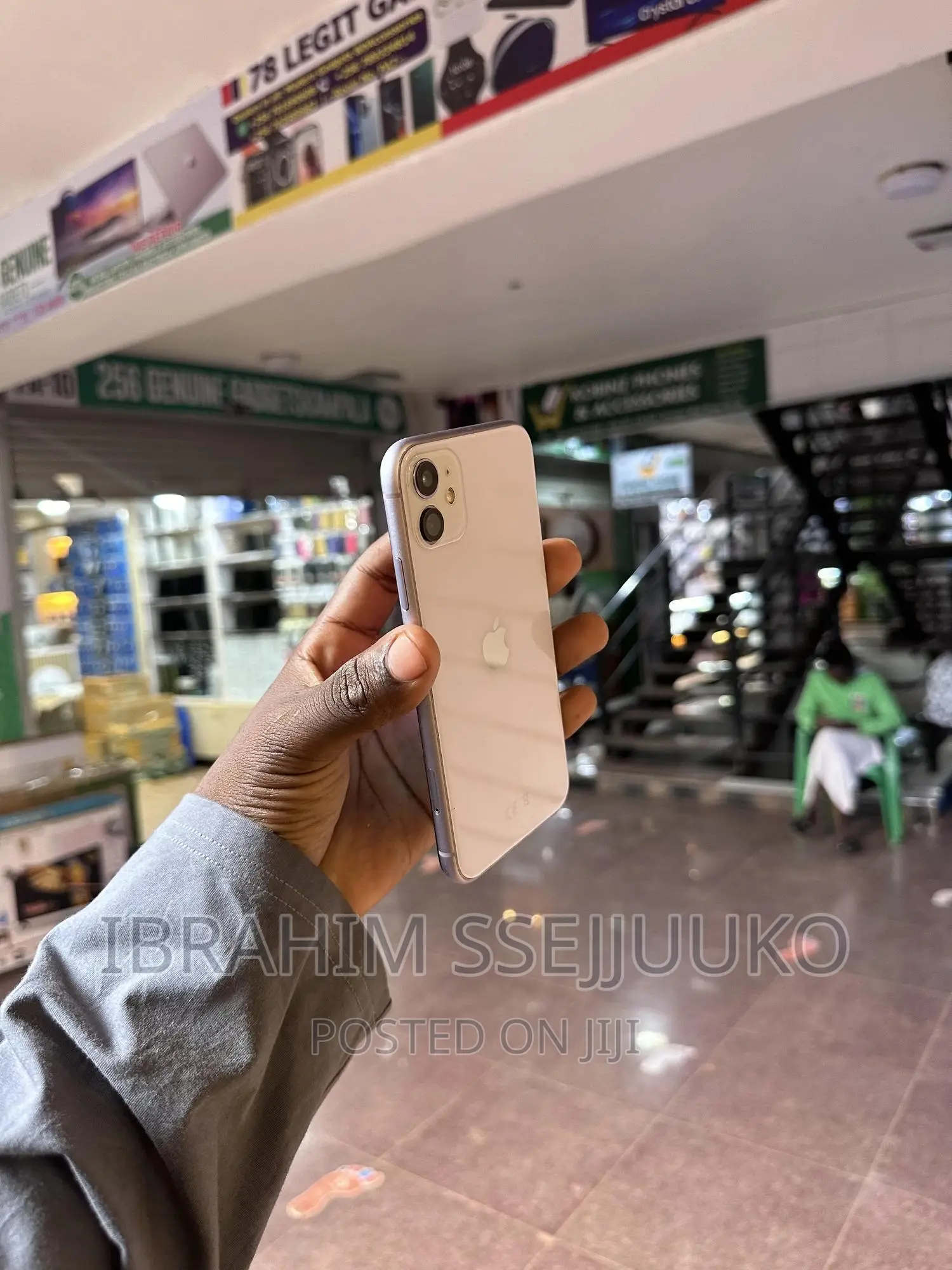 Apple iPhone 11 64 GB Purple
