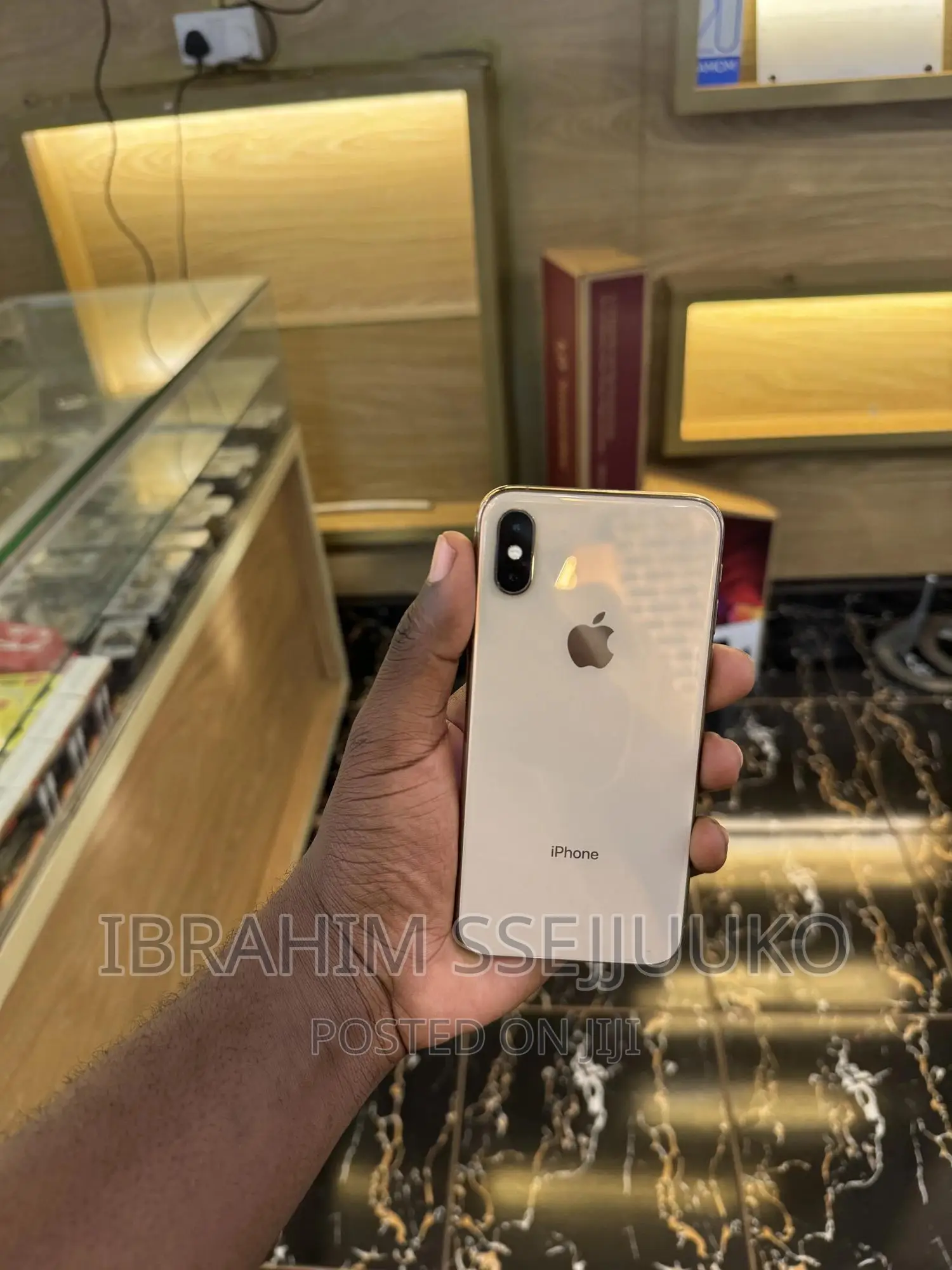 Apple iPhone XS 64 GB Gold