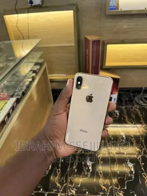 Apple iPhone XS 64 GB Gold
