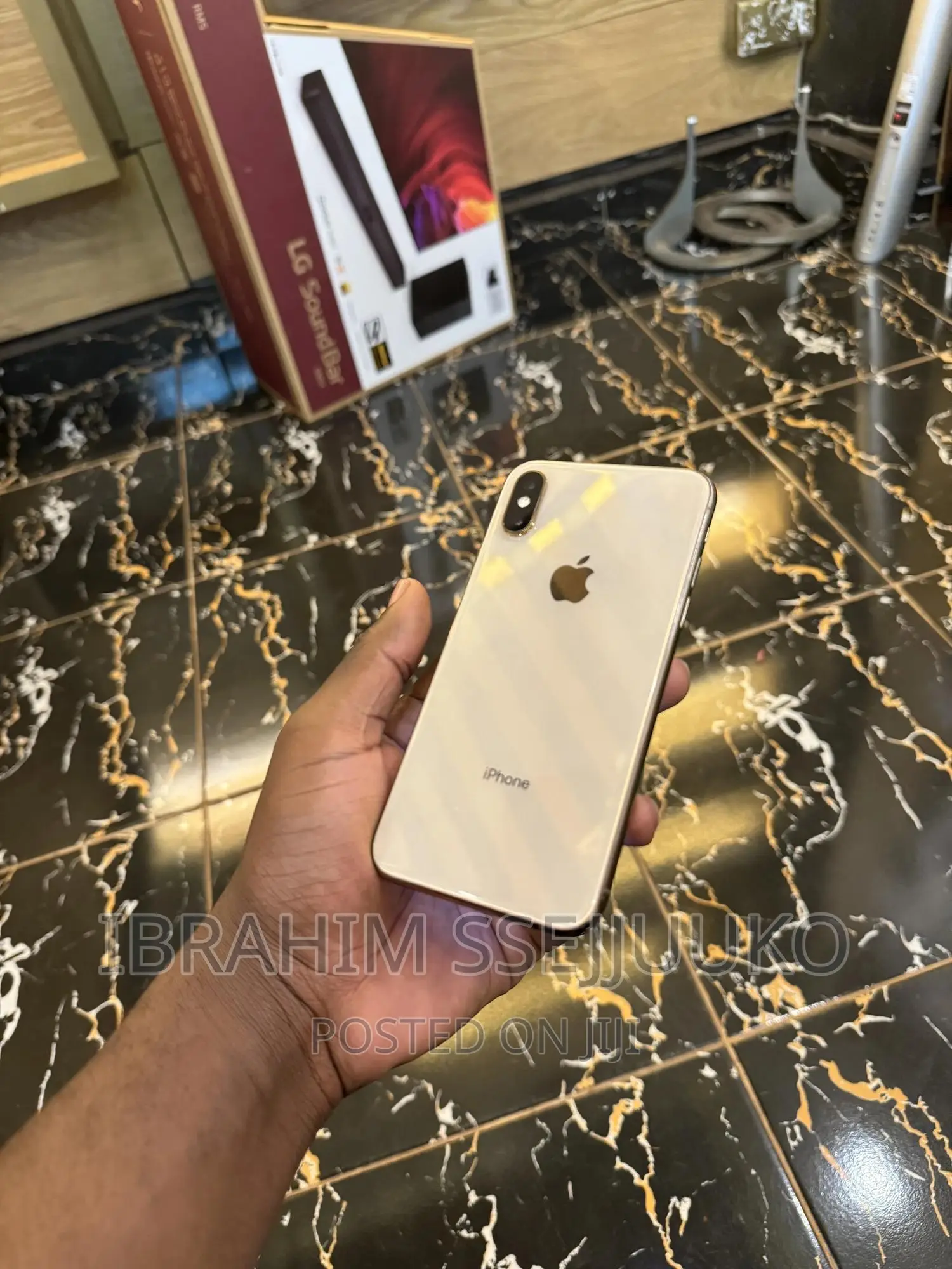 Apple iPhone XS 64 GB Gold