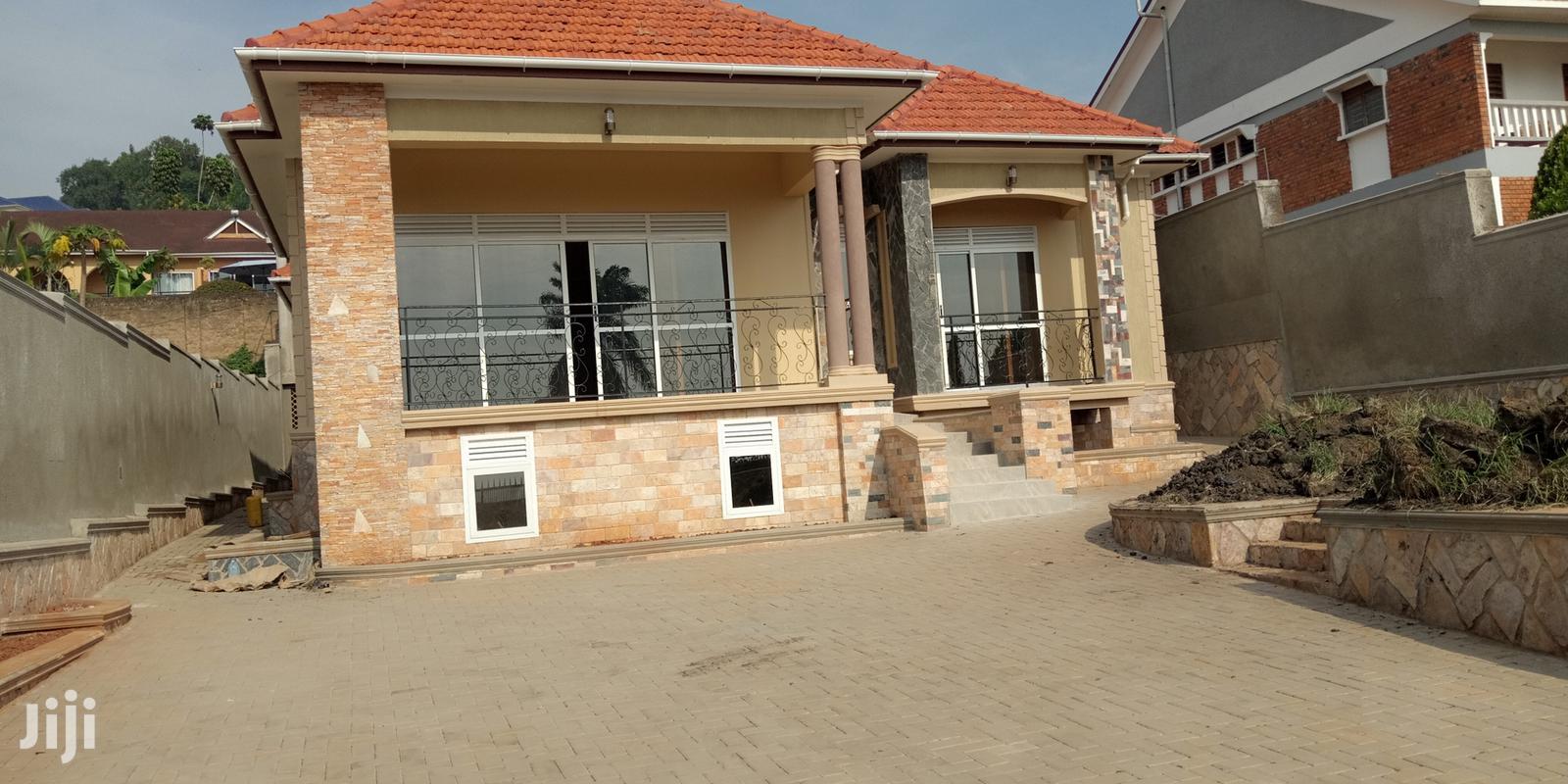Home In Kansanga Hill For Sale