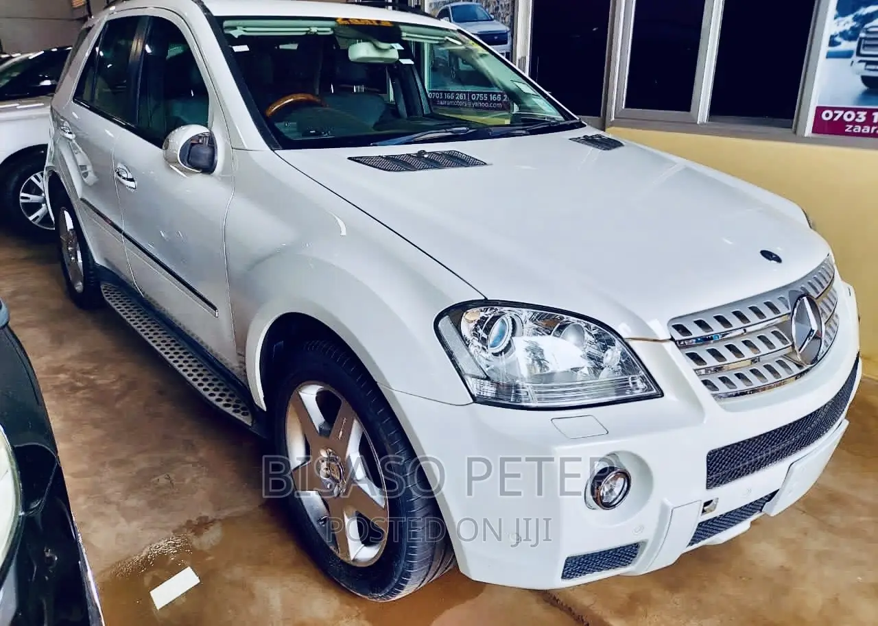 Mercedes-Benz M Class 2009 White