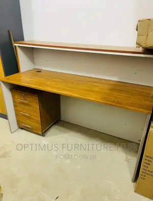 Reception Desk (160cm)