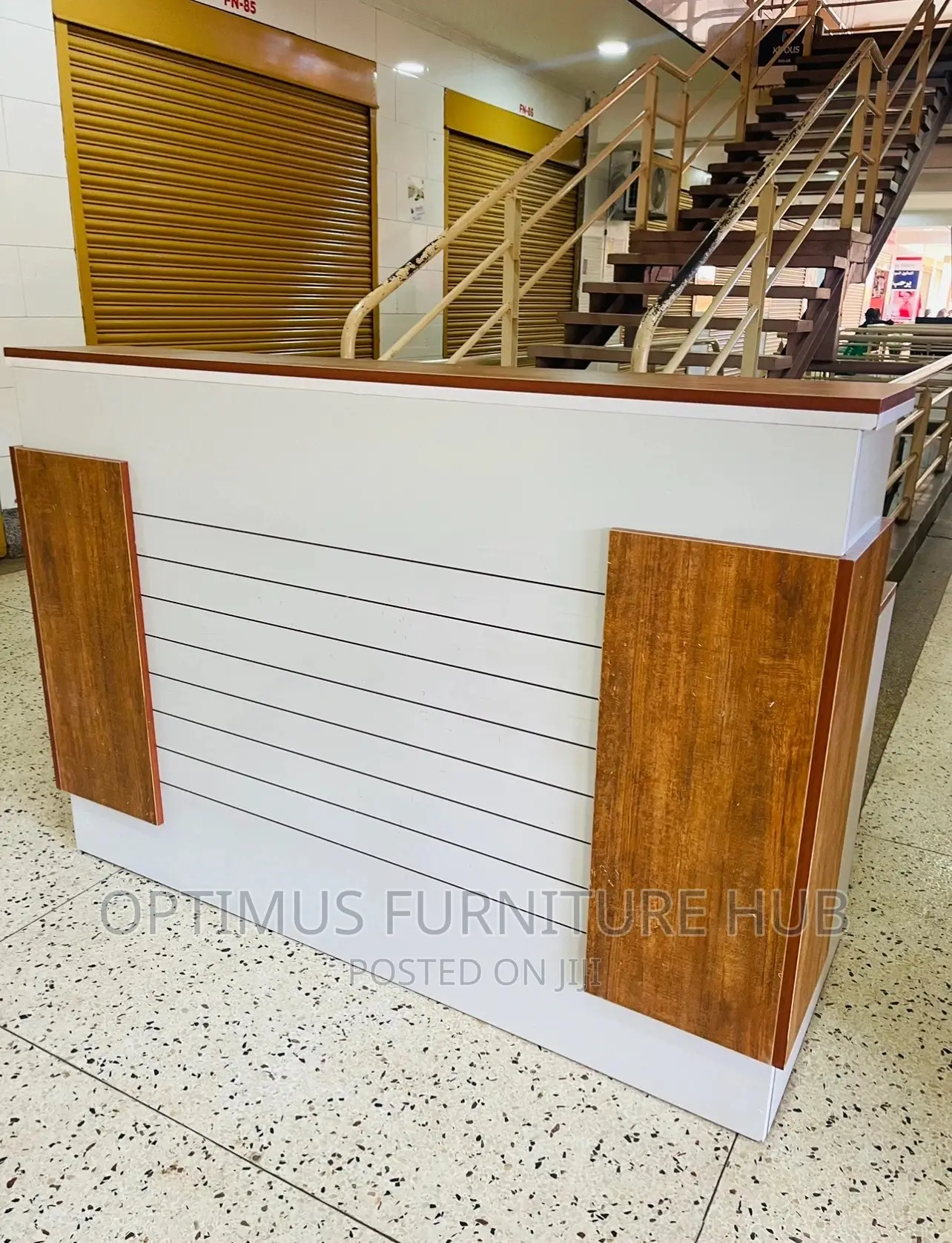 Reception Desk (160cm)