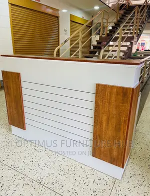 Reception Desk (160cm)