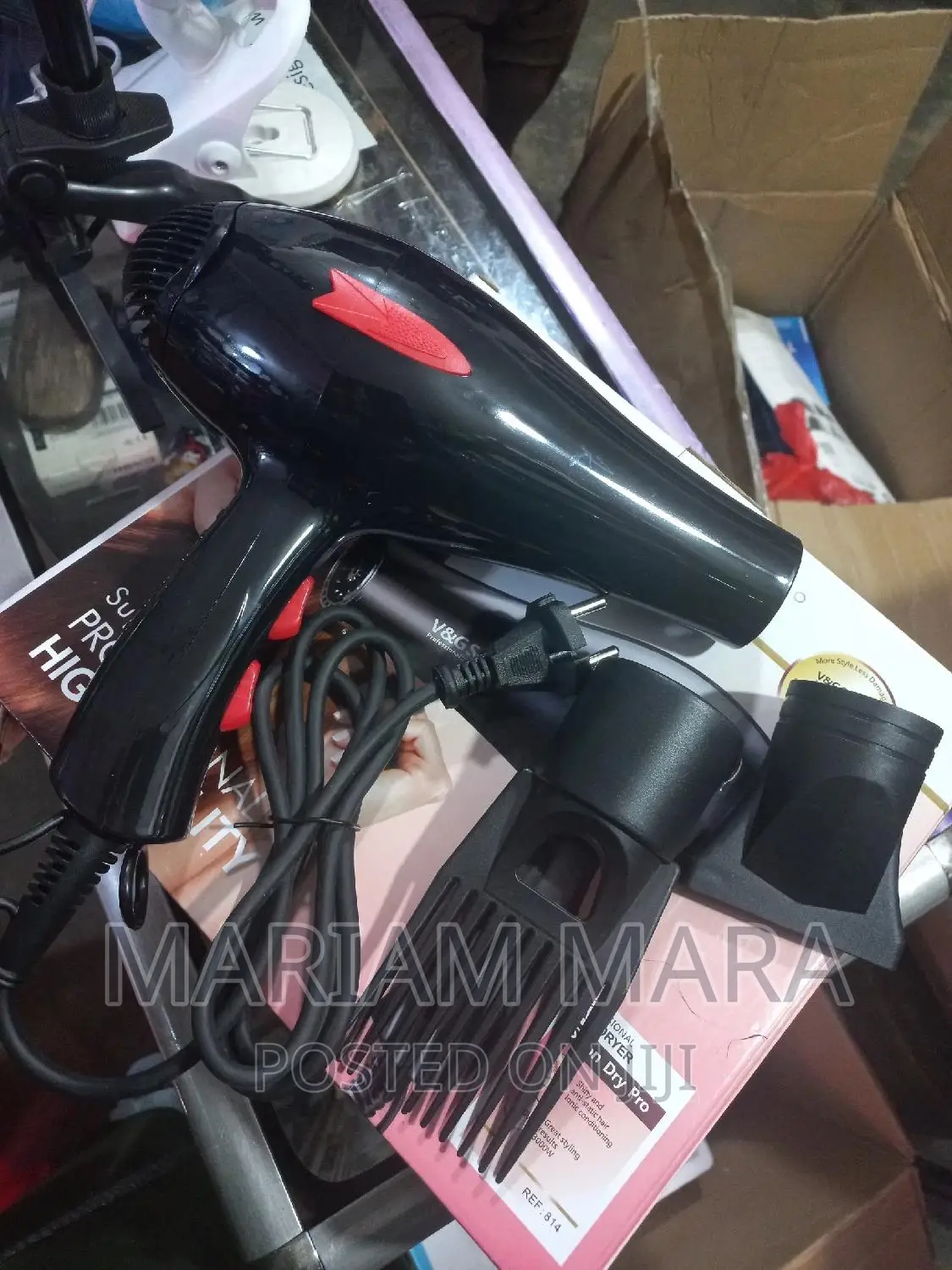 Hair Dryer ( for Home and Salon)