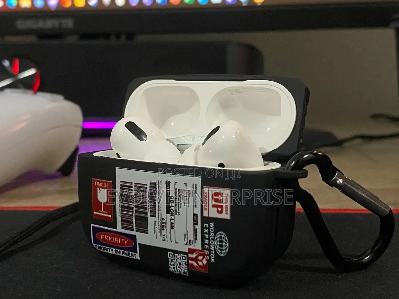DHL Airpods Pro 2 Case Cover