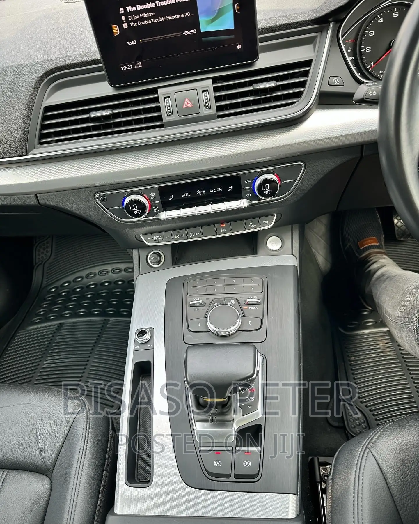 Audi Q5 2.0T Premium AWD quattro 2018 Silver