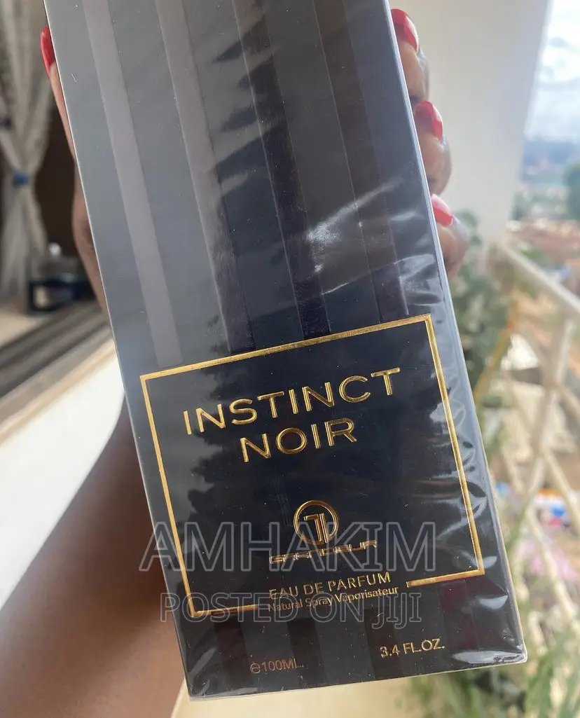 Instinct Nior by Gandour