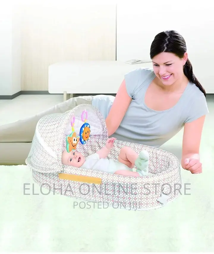 Baby Travel Bassinet With Bug Net