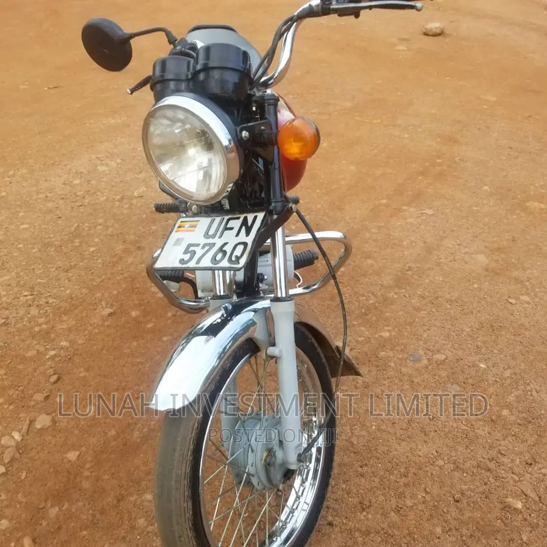 Bajaj Boxer 2023 Red