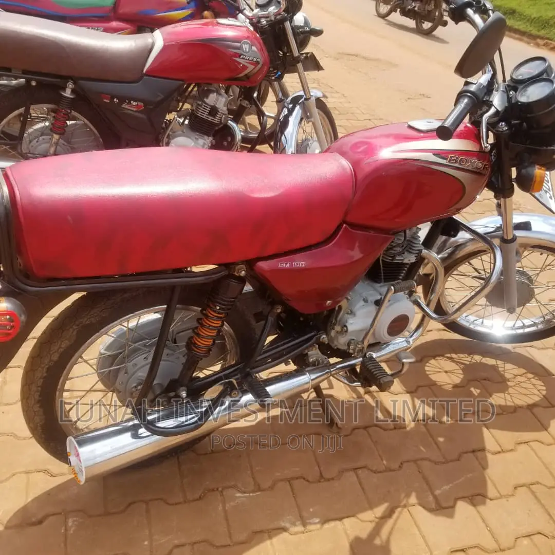 Bajaj Boxer 2022 Red