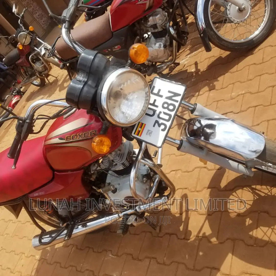 Bajaj Boxer 2022 Red