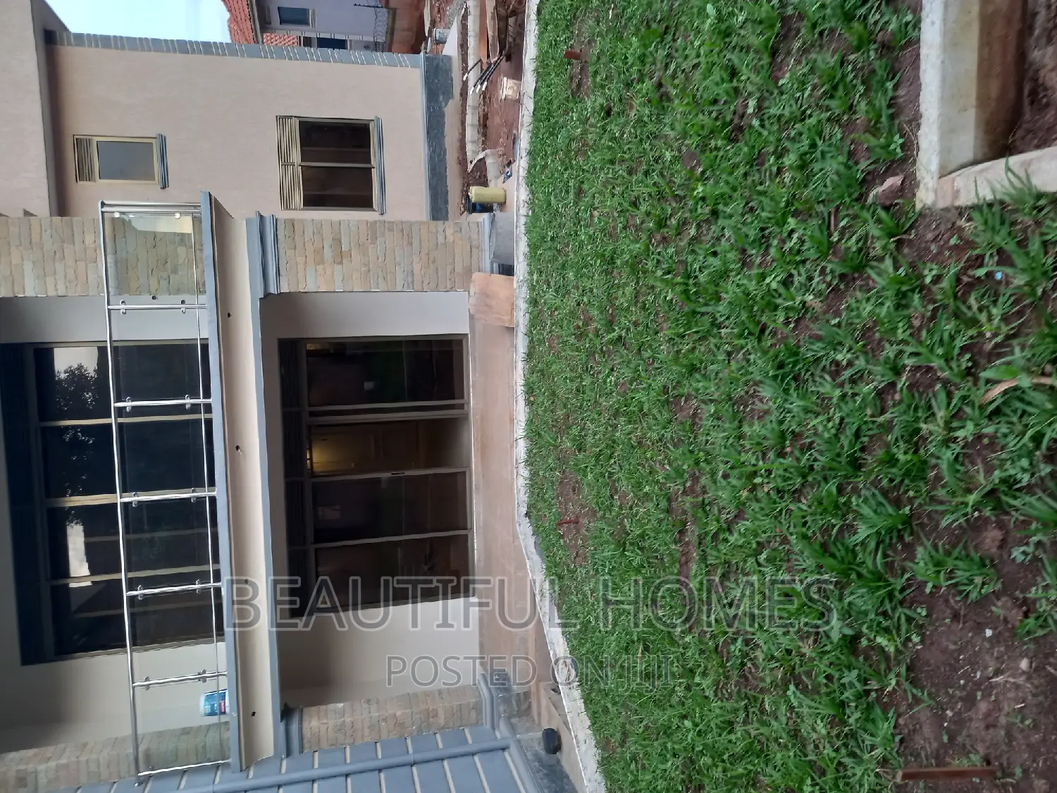 Furnished 6bdrm Duplex in Kira, Nakawa for sale