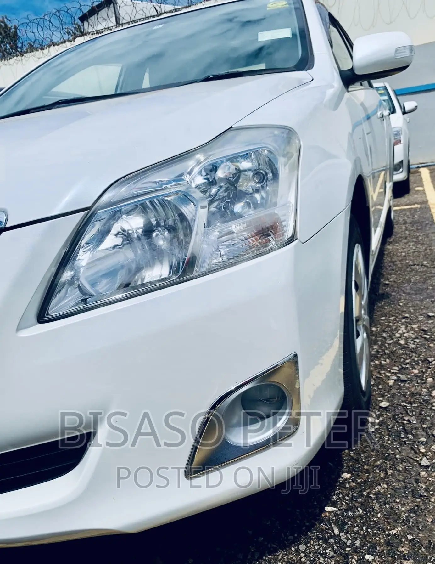 Toyota Premio 1.8 AWD 2010 White