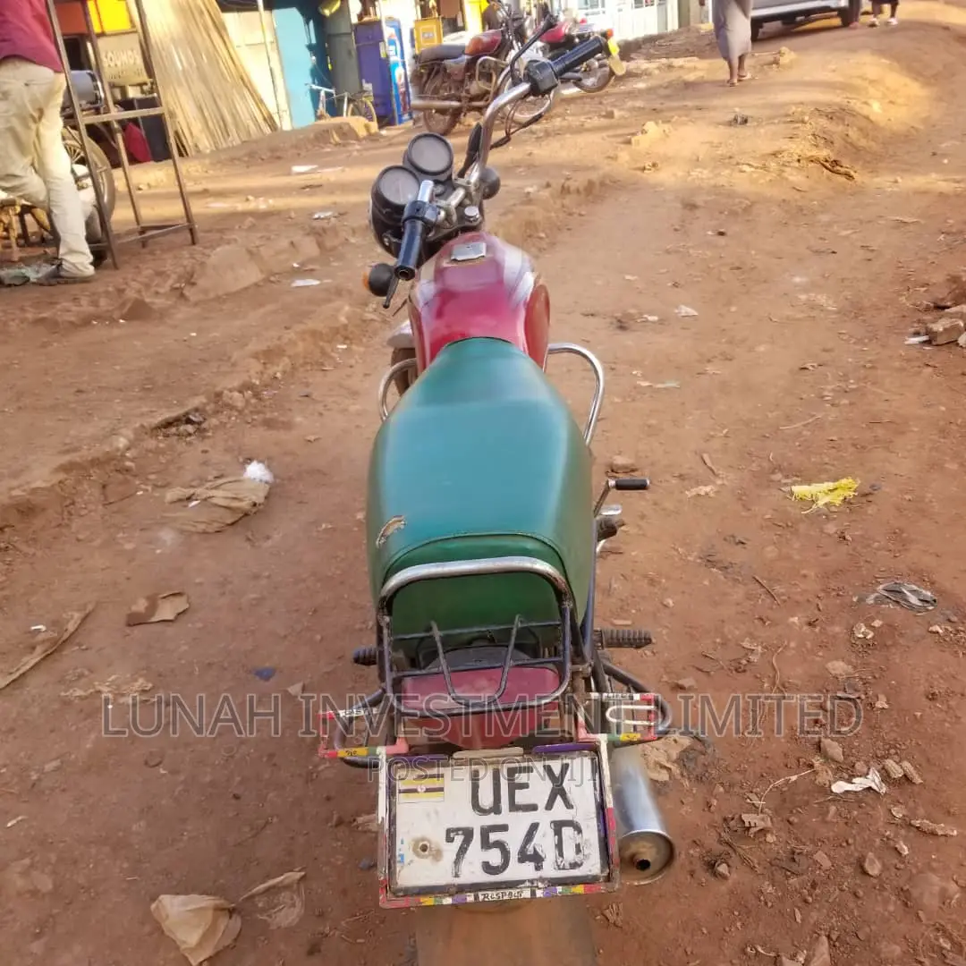 Bajaj Chetak 100 2021 Red