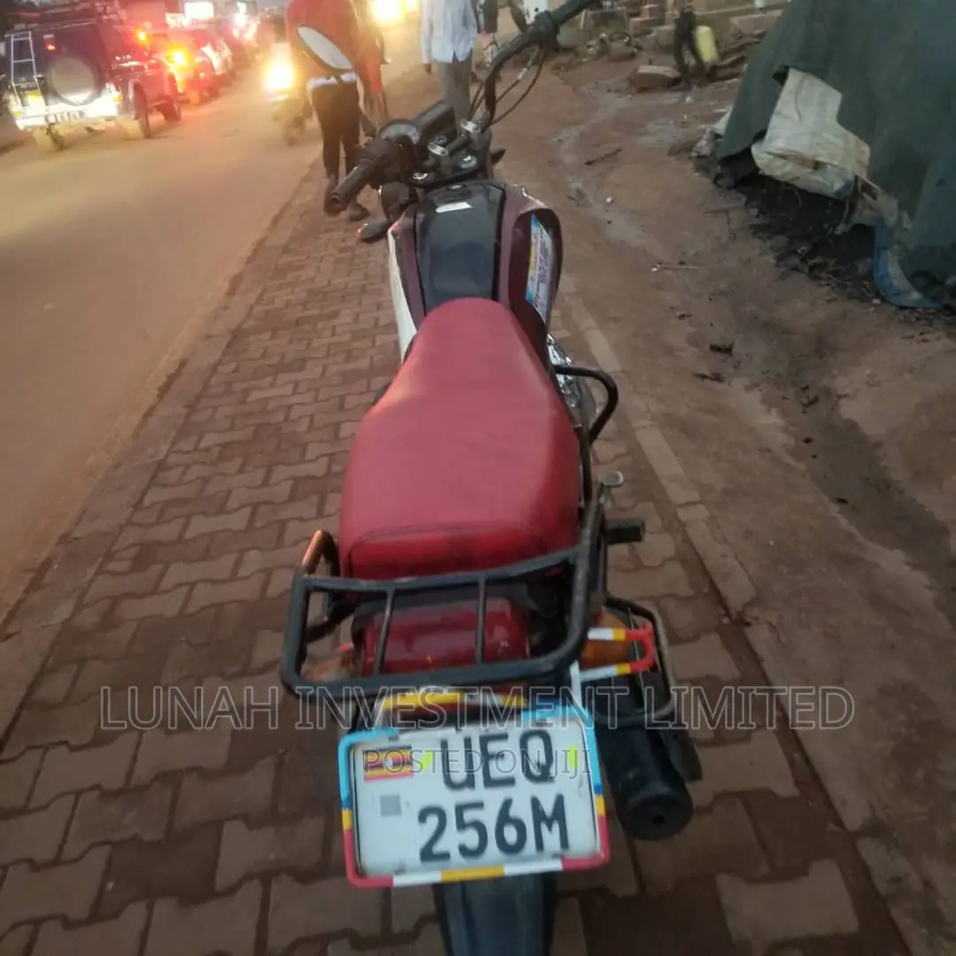 Yamaha Crux 2021 Brown