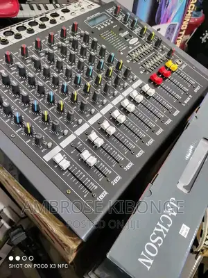 Top Sound Quality MP3 Player Support 8 Live Music Amp-Mixer.