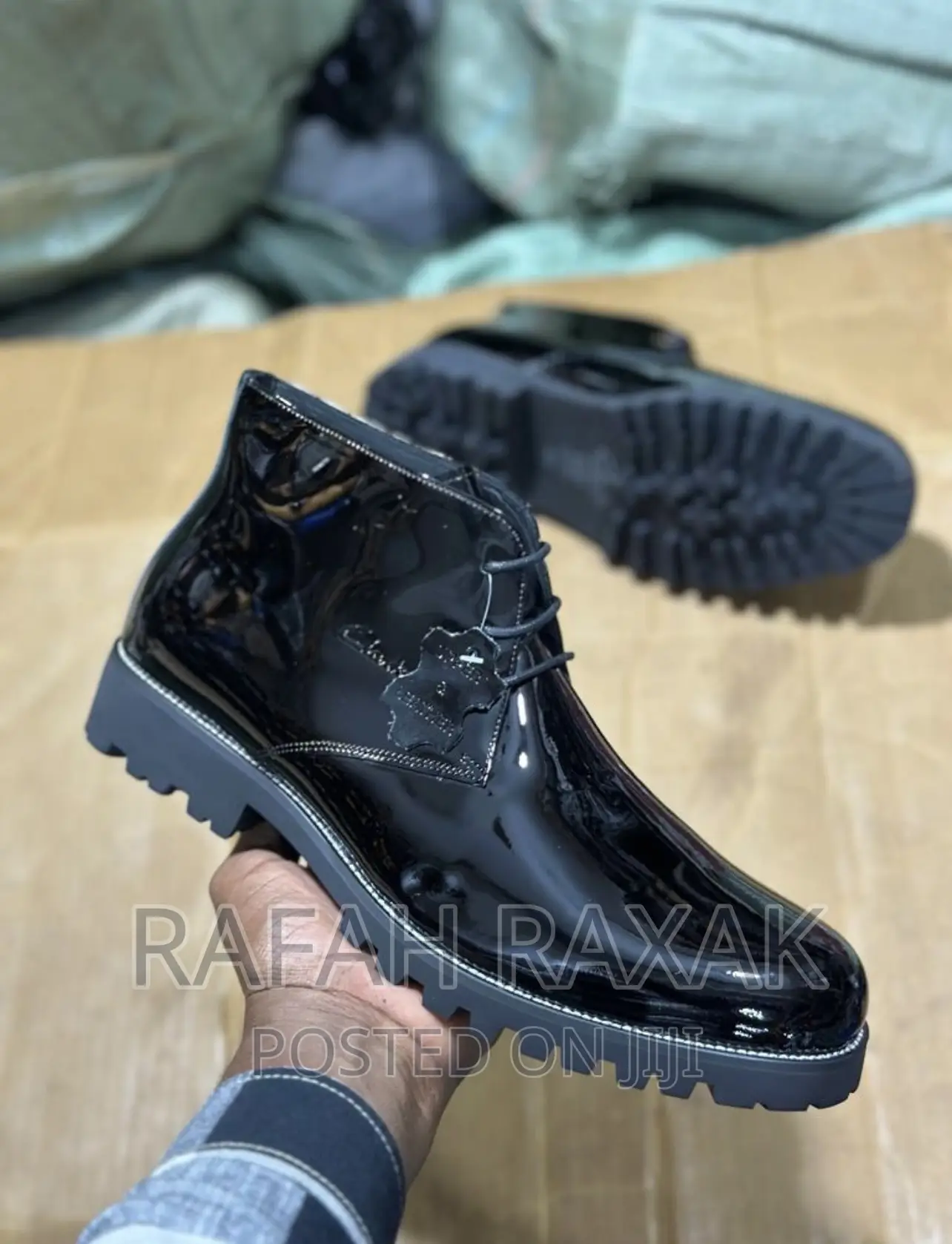 Original Men’S Clarks Shinny Leather Ankle Boots