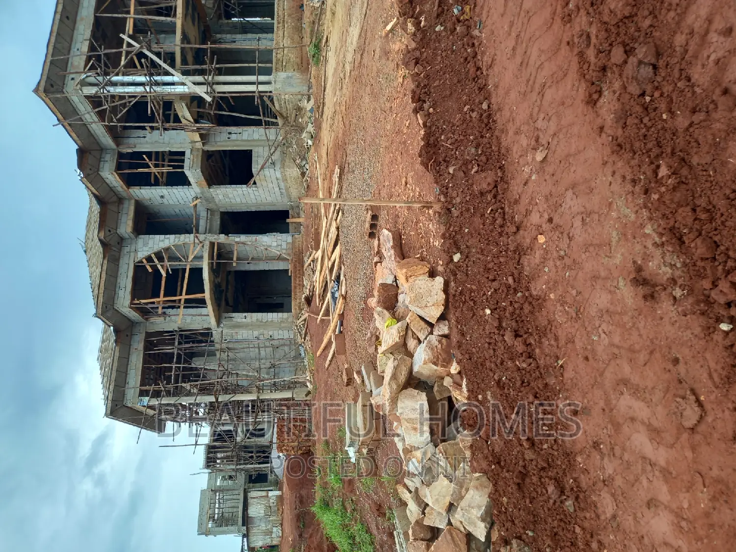 Furnished 6bdrm Duplex in Ntinda, Nakawa for sale