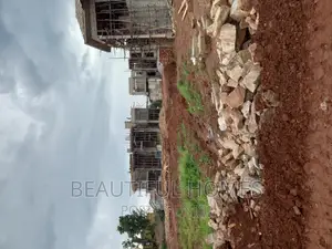 Furnished 6bdrm Duplex in Ntinda, Nakawa for sale