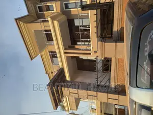 Furnished 6bdrm Duplex in Kyanja Wealthy, Nakawa for sale