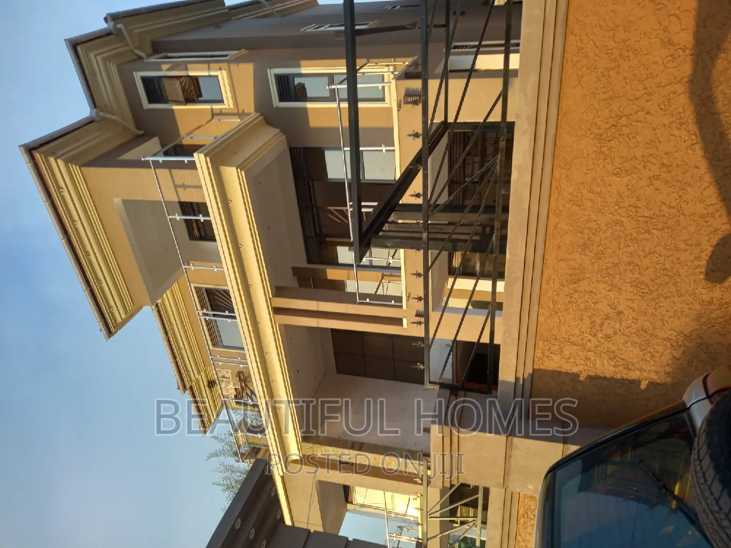 Furnished 6bdrm Duplex in Kyanja Wealthy, Nakawa for sale