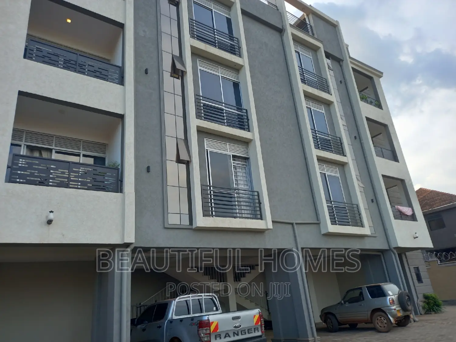 Furnished 2bdrm Apartment in Kisaasi, Nakawa for sale