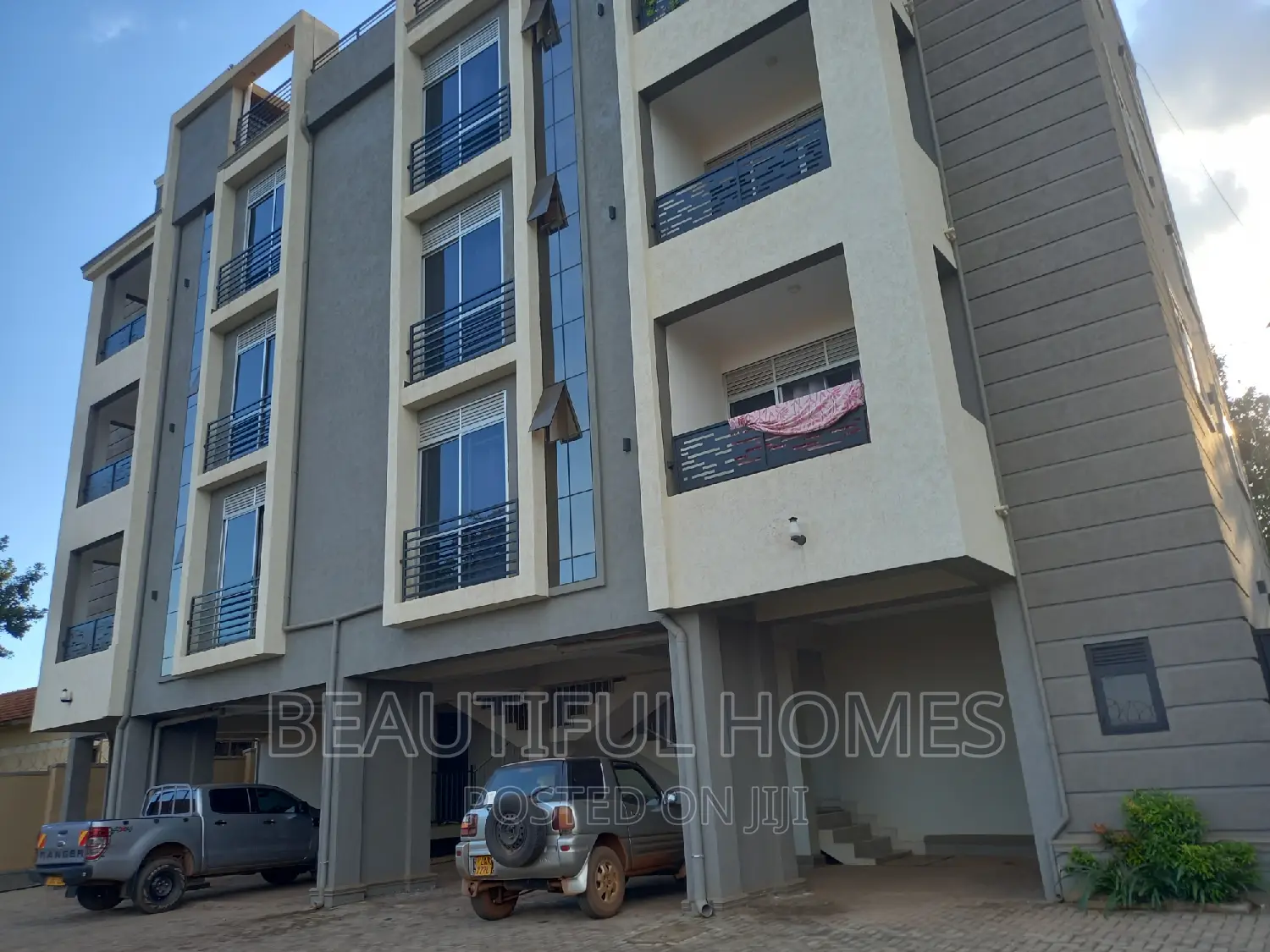 Furnished 2bdrm Apartment in Kisaasi, Nakawa for sale