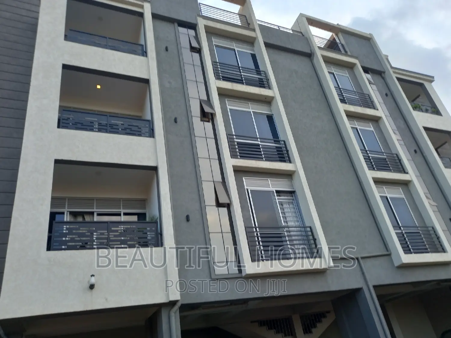 Furnished 2bdrm Apartment in Kisaasi, Nakawa for sale