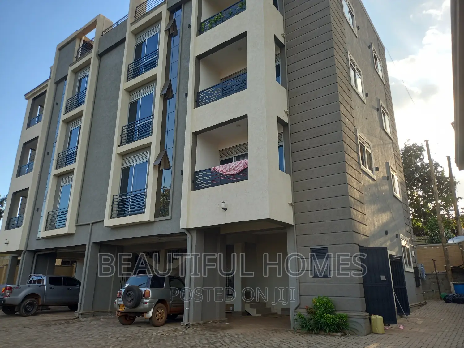 Furnished 2bdrm Block of Flats in Kisaasi, Nakawa for sale