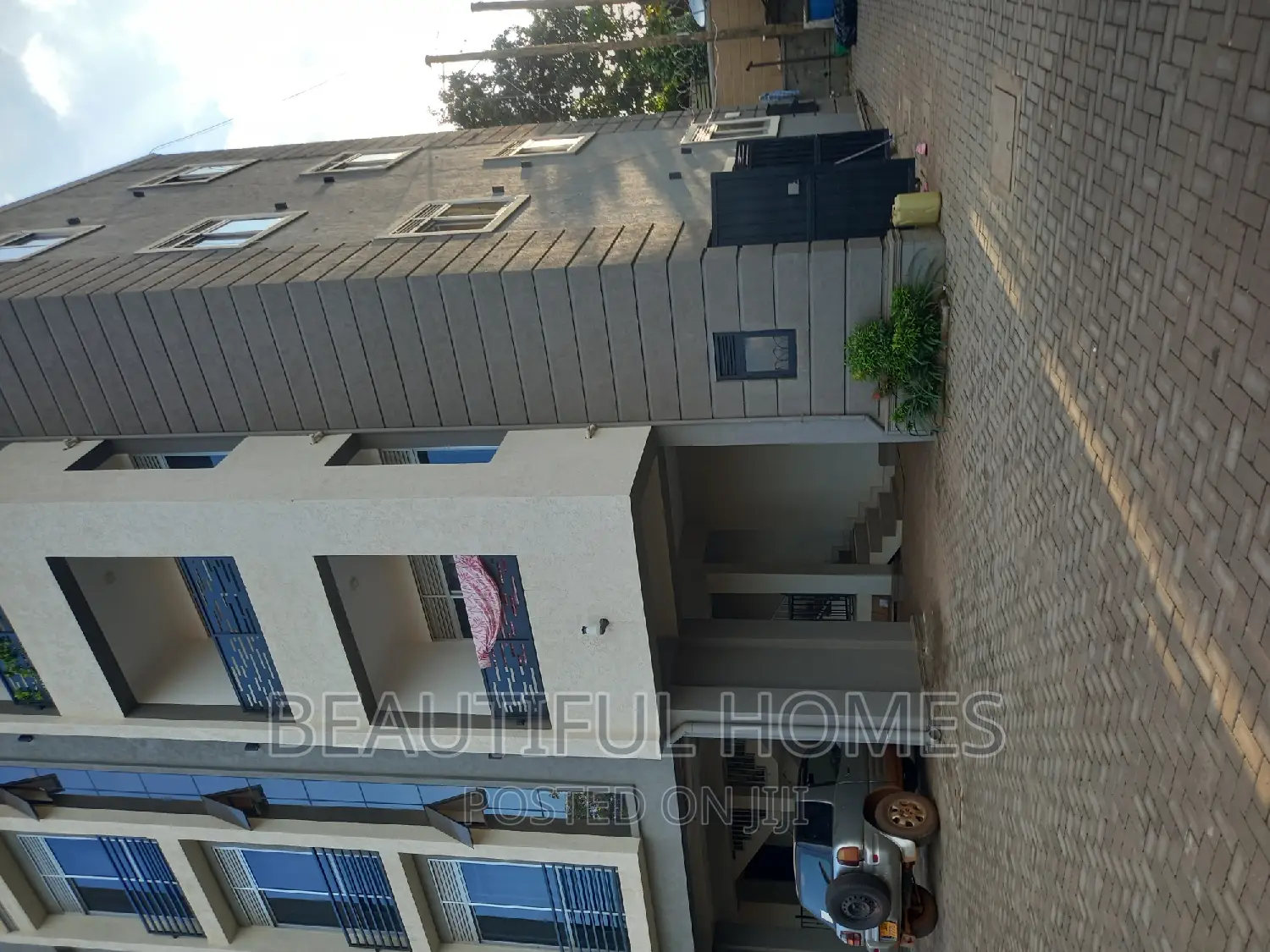 Furnished 2bdrm Block of Flats in Kisaasi, Nakawa for sale