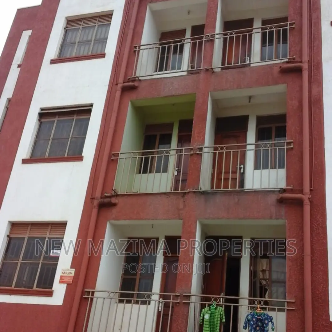 3bdrm Condo in Seguku Ntebe Rd, Central Division for sale