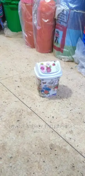 Dustbin (Small Size)