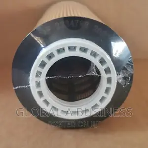 Photo - Truck Oil Filter