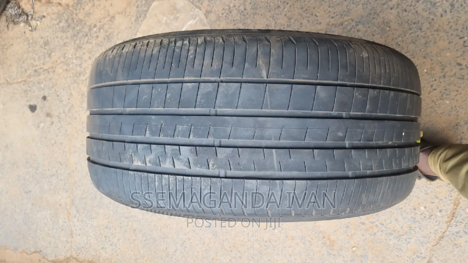 275/40r19 Foreign Used Dunlop