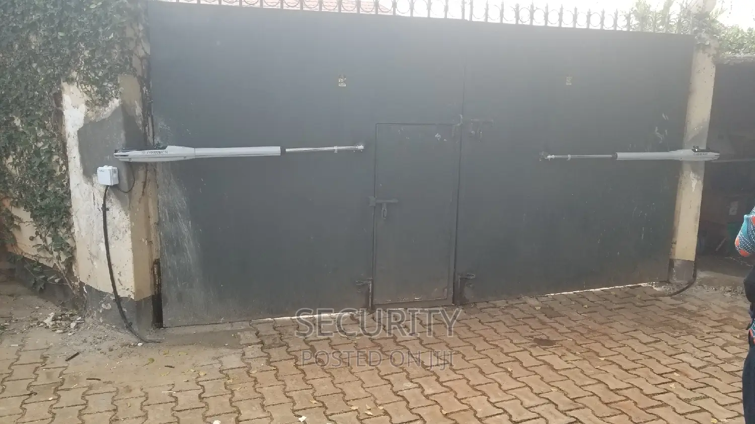 Swing Automatic Gate System