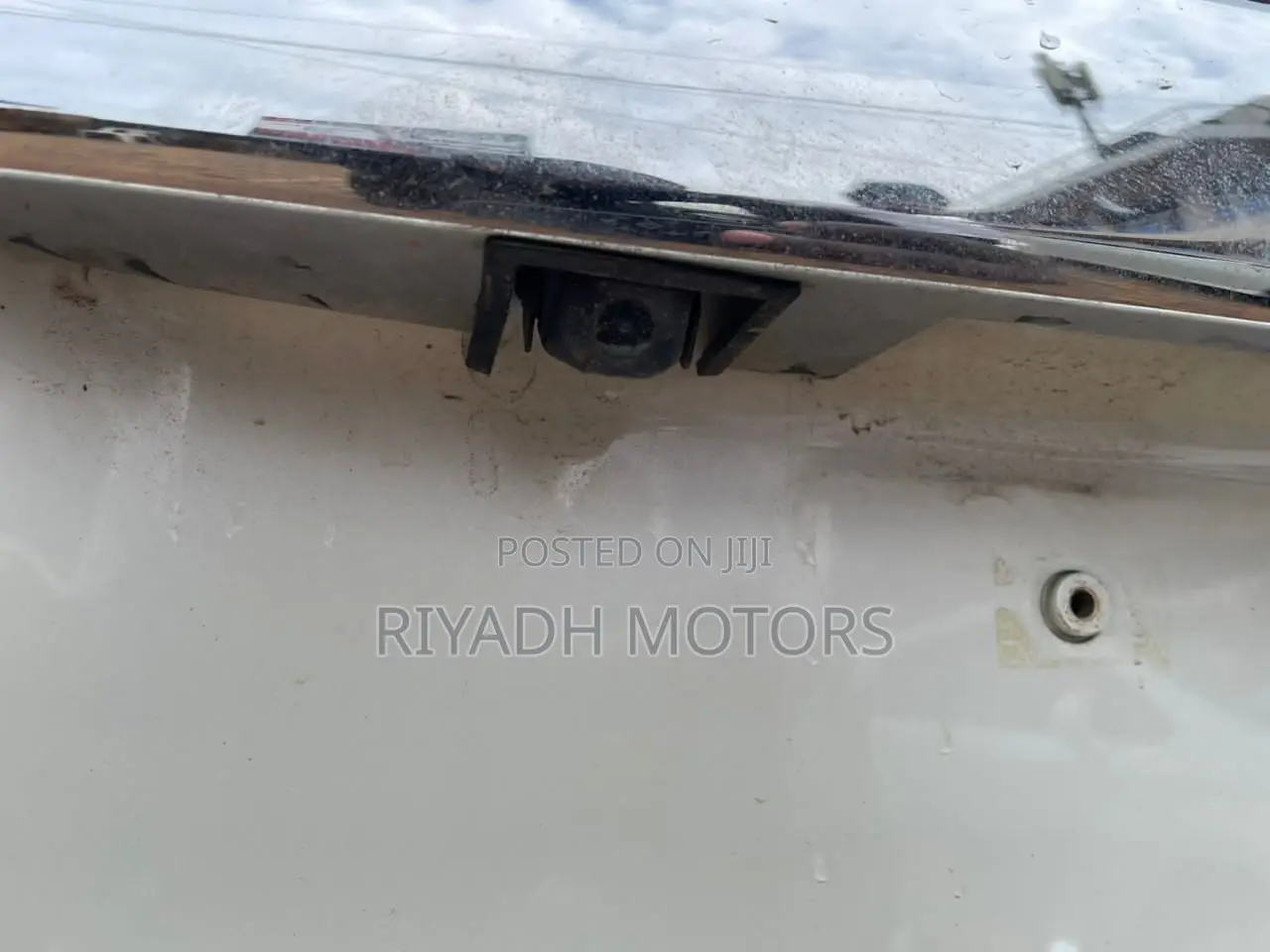 Toyota Corolla Rumion Hatchback 1.5 FWD 2011 White