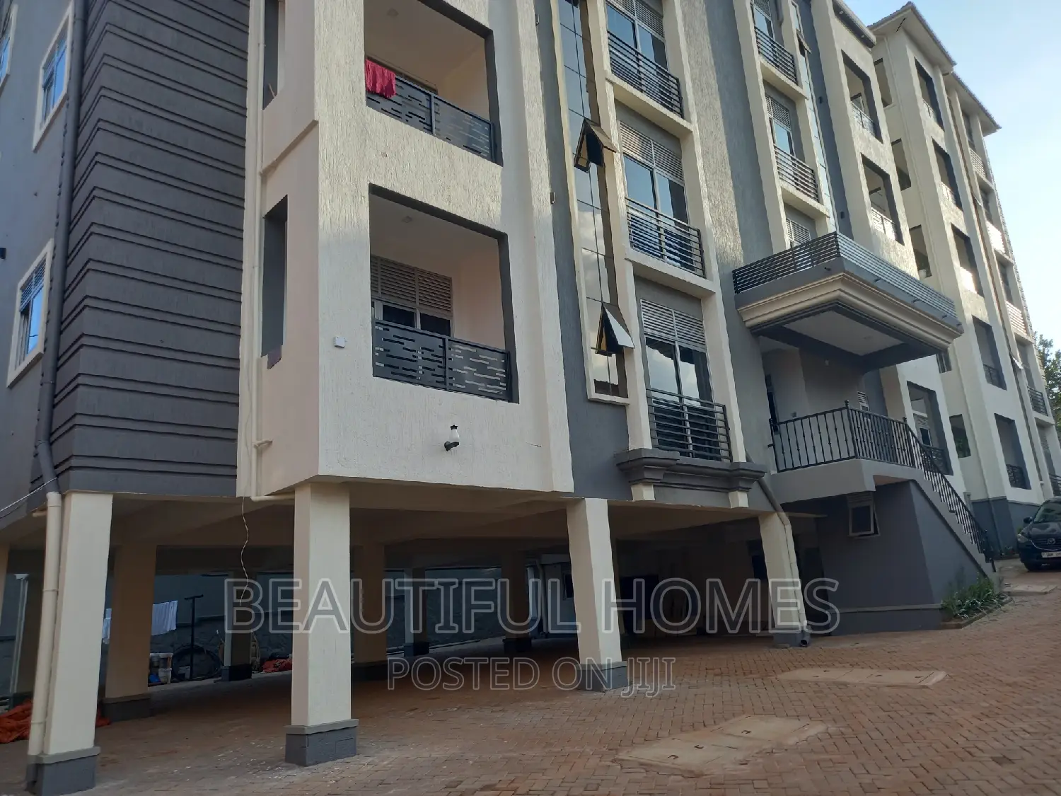 Furnished 2bdrm Block of Flats in Kisaasi, Nakawa for sale