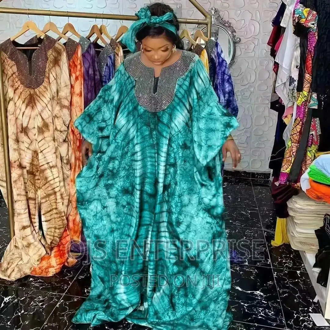 Free Fitting African Print Dress