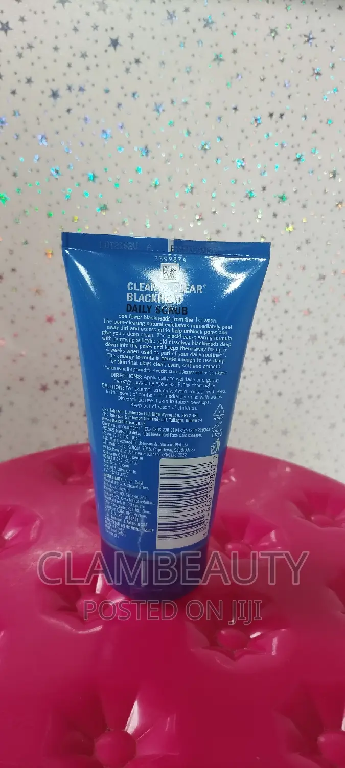 Clean Clear Black Head Clearing Scrub