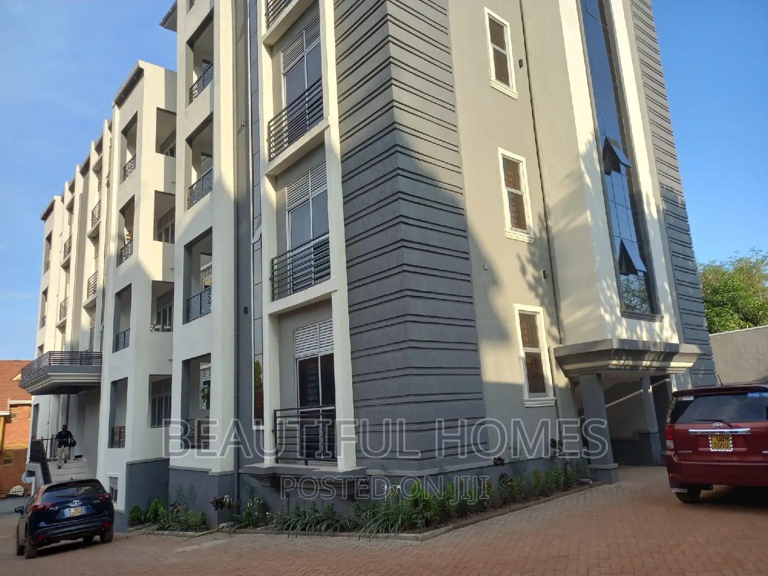 Furnished 2bdrm Block of Flats in Kisaasi, Central Division for sale